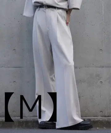 TR 스트레치 루즈 실루엣 하이웨스트 플레어 팬츠 cussil