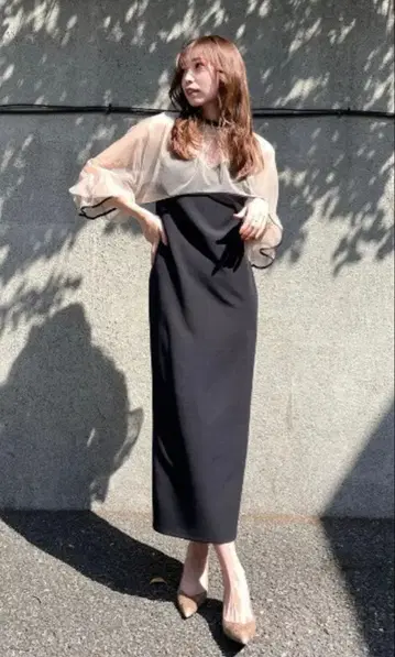 AMERI MANY WAY AIRY VEIL DRESS