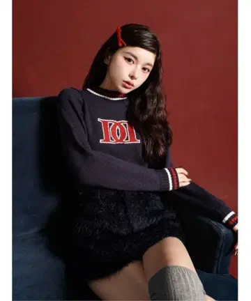 Darich 다리치 레트로 dd 로고 니트 상의