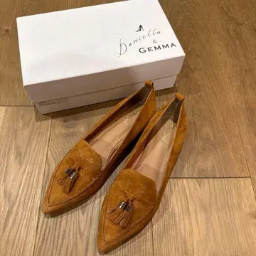 Daniella & Gemma 브라운 태슬 로퍼 스웨이드