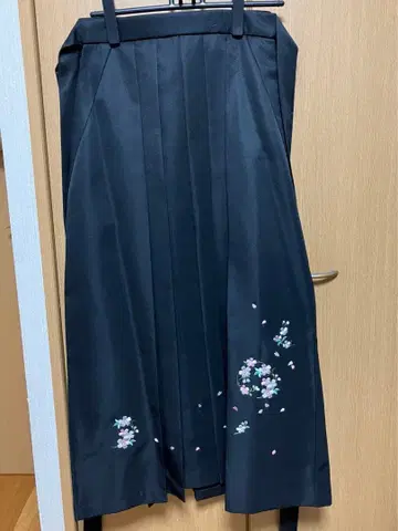 여성용 하카마 M 사이즈 블랙 벚꽃 꽃무늬