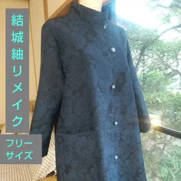 기모노 리메이크 452 유키쓰무기에서 코트 원피스 네이비 바탕에 꽃무늬