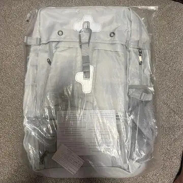 실버 나일론 백팩 약 30L