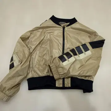 PUMA 베이지 집업 자켓 L 사이즈