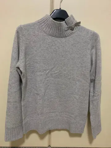 캐시미어 그레이 터틀넥 스웨터 긴팔