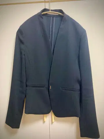 Pinky&Dianne 노카라 블랙 자켓