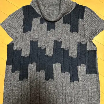 터틀넥 니트 베스트 그레이 블랙 LL 사이즈