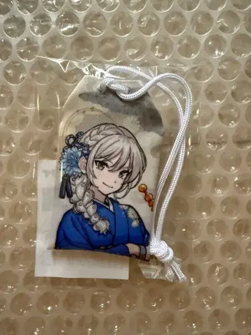 카와라기 모모카 걸즈밴드크라이 최애여행 교토 부적 부적