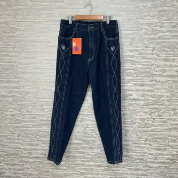 신축성 좋은 청바지 자수 장식 스트레치 데님 팬츠 새상품 택 포함