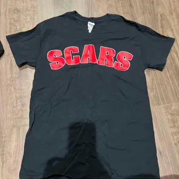 GILDAN SCARS T셔츠 M 블랙