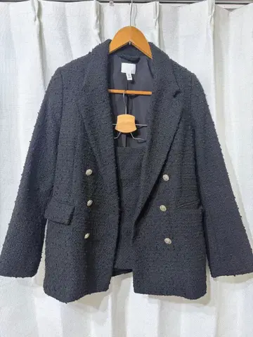 ZARA 블랙 트위드 자켓 셋업