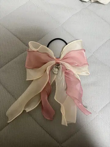 txt 뿔바투 밤그 리본