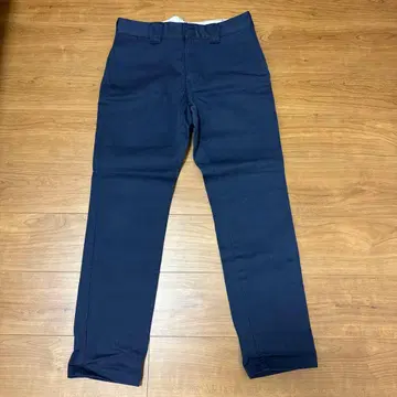 론 헤르만 Dickies MODEL 10 L 치노 팬츠