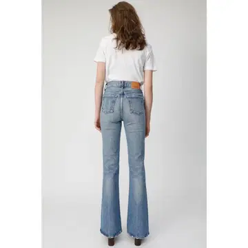 MOUSSY MVS L/BLU FLARE 22inch 데님 플레어