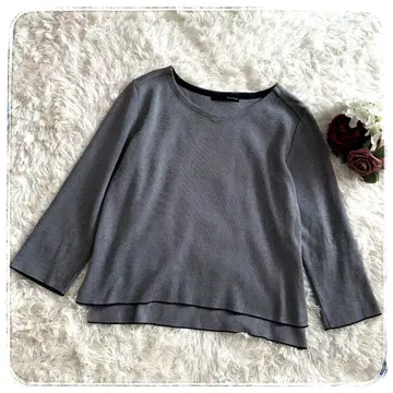 [반두옥토버] 비대칭 밑단 티셔츠/사이드 슬릿 그레이 계열