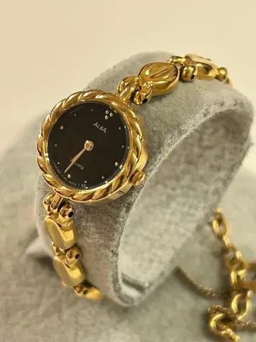 SEIKO 세이코 알바 Y150-0A30 쿼츠 손목시계 작동품