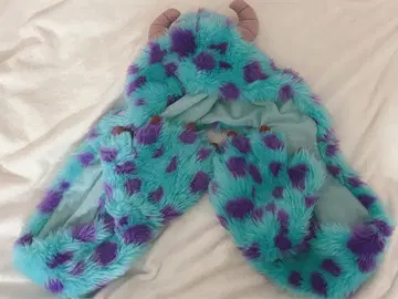 샐리 팬캡 머플러 디즈니