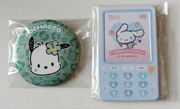 산리오 포차코 시나몬 헤이세이 갸루 시리즈 레오파드 무늬 폴더폰 캔뱃지