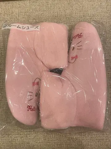 헬로키티 룸슈즈 산리오 뽑기