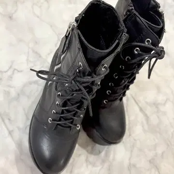 [ 거의 미사용 ] 여성용 부츠