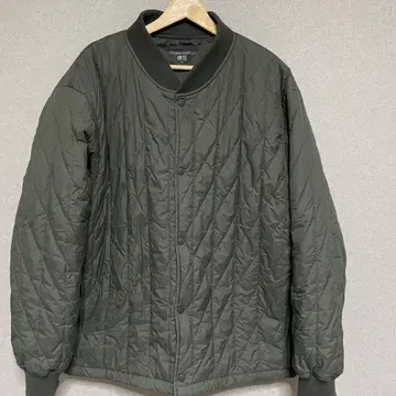 유니클로 웜 패디드 퀼팅 자켓 카키 XL 경량 방한