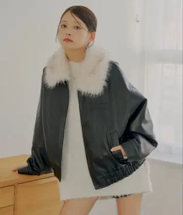 인조 가죽 루즈핏 지퍼 블루종 미사용 새상품