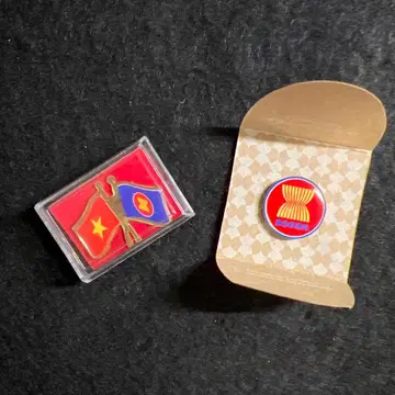 오사카 간사이 만박 2025 asean 핀 배지 2개 세트