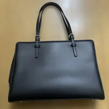 거의 미사용 블랙 비즈니스 백