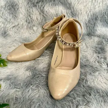 [고품질] RANDA 펄 비쥬 앵클 스트랩 펌프스 M 베이지