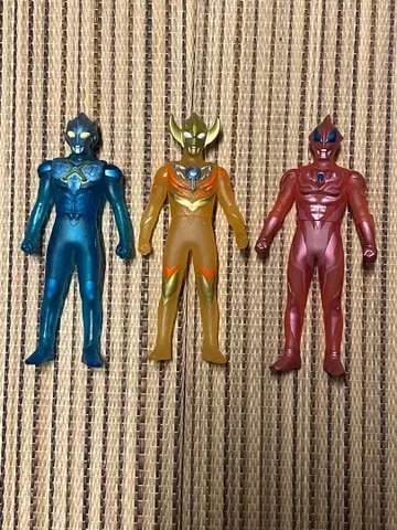 묶음 판매 울트라맨 피규어 3체 세트