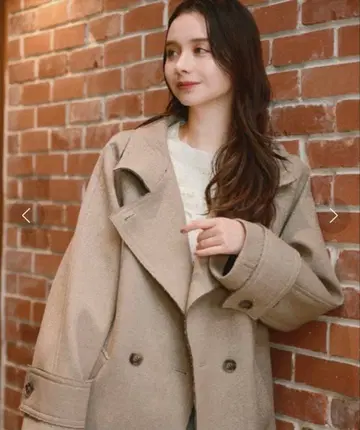 JILL STUART 본딩 하이넥 미들 코트