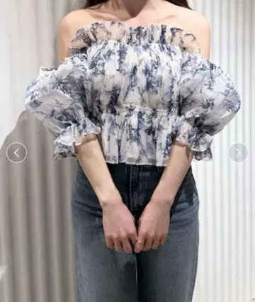 SNIDEL 개더 오프숄더 블라우스 플라워