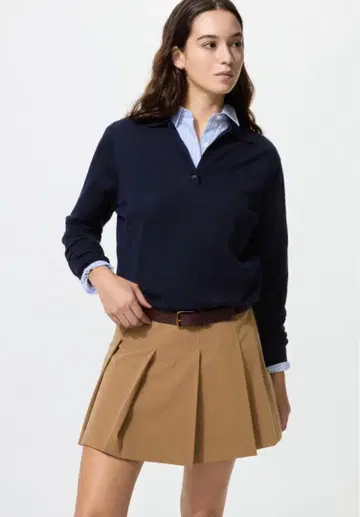 새상품급 유니클로 플리츠 스코트