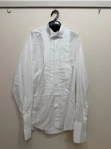 미러 미러 윙카라 셔츠