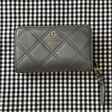 [ 당일 발송 가능 ] MARC JACOBS 접이식 지갑 그레이