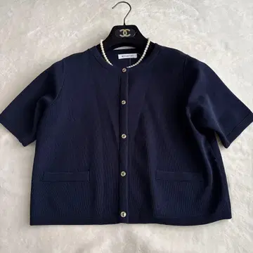 미사용 새상품 내추럴 뷰티 베이직 반팔 가디건 실크 혼방 네이비