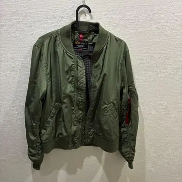 ALPHA INDUSTRIES 자켓 카키색