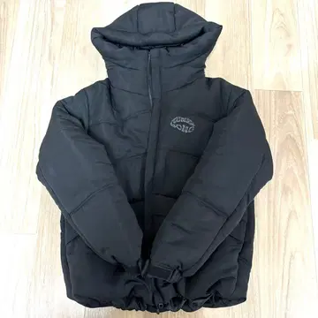 younger song 후드 부착 자켓