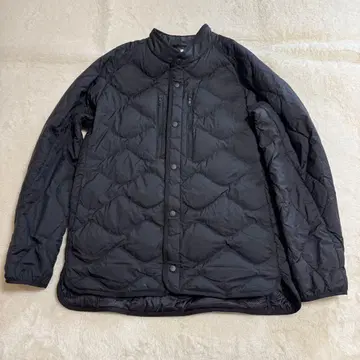 새상품급 유니클로 x 화이트마운티니어링 퀼팅 다운 자켓 M 블랙