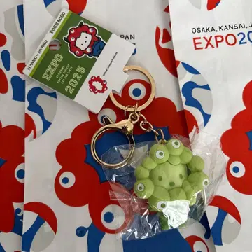 산리오 미야쿠미야쿠 최애 컬러 포차코