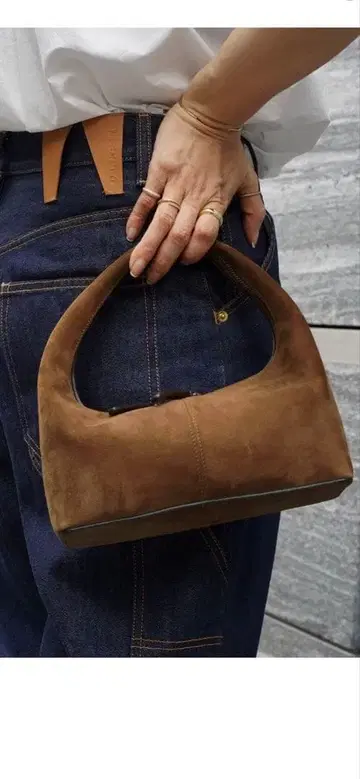 [ 사용 1회 택 보관 있음 ] 두지엠 클라세 프란츠 로아 백