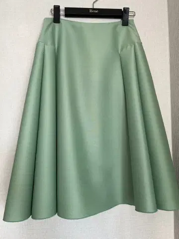 민트 그린 플레어 스커트 FOXEY