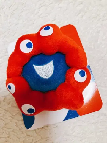 [ 새상품 ] 미야쿠미야쿠  배지 페이스