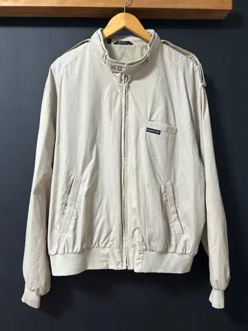 베이지 집업 자켓