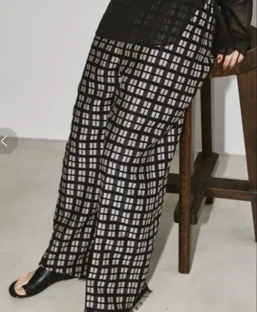 새상품) TODAYFUL 자카드 트라우저