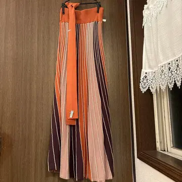 Lagunamoon 롱 오렌지 플리츠 스커트
