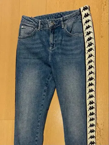 Kappa 데님 스키니 팬츠 로고 테이프 포함