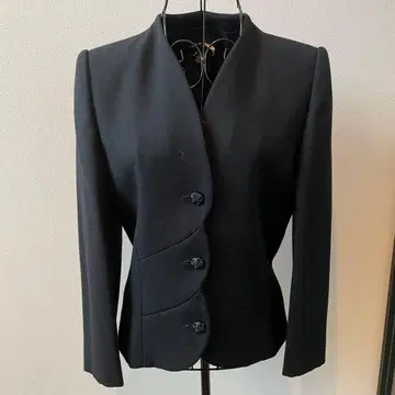 도쿄 소와르 블랙 포멀 자켓 울 100% 노카라