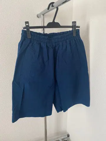 MHL 네이비 허리밴딩 숏팬츠