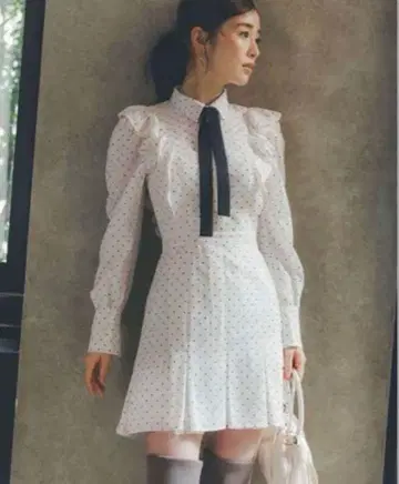 SNIDEL 프릴 미니 프린트 원피스